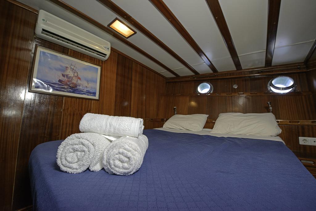 Tersane IV Vincitore 4 Hotel Di Bruno Barbieri パレルモ 部屋 写真
